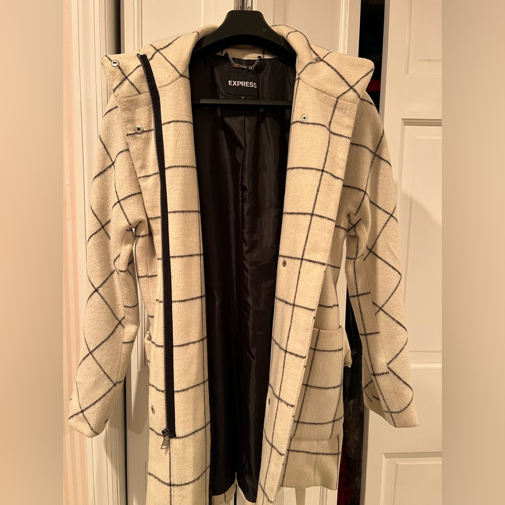 Express Winter Coat - Picture 7 of 10
